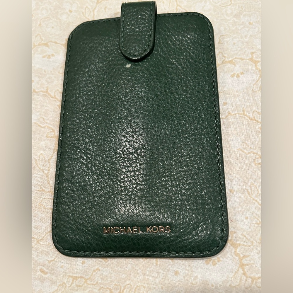 Michael Kors Green Leather Textured Phone Case